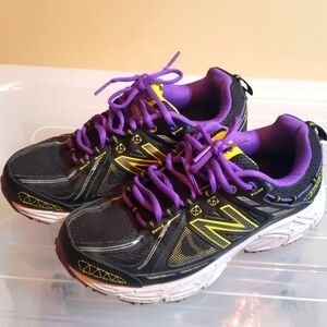 New Balance 510v2 running shoes